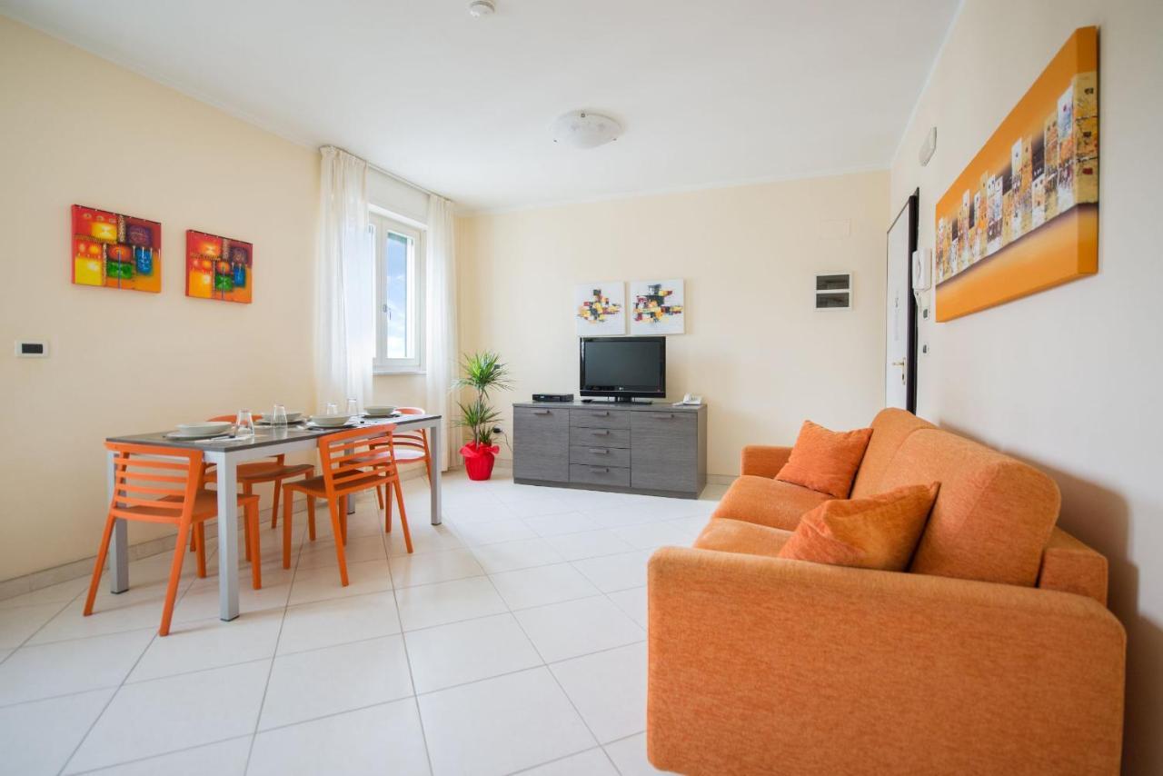 Residence Colombo Viareggio Eksteriør billede