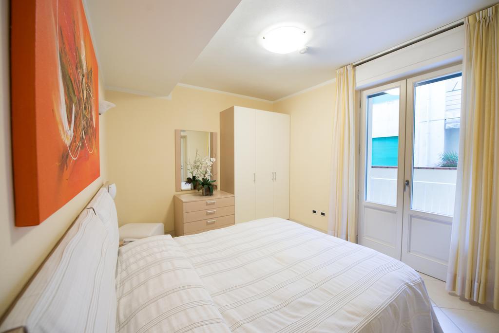 Residence Colombo Viareggio Eksteriør billede