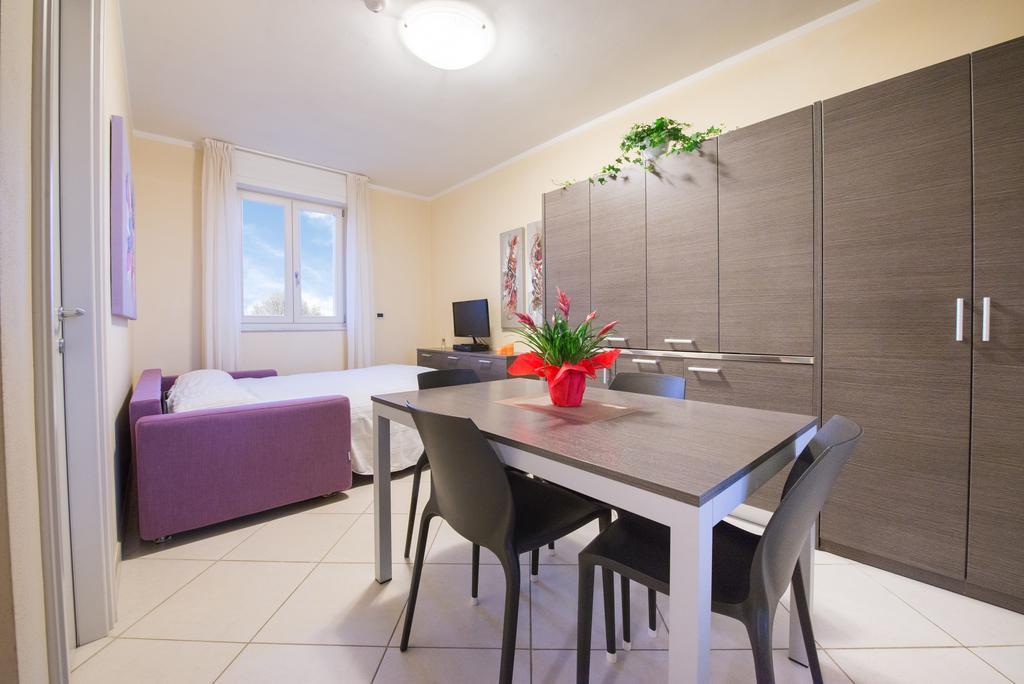 Residence Colombo Viareggio Eksteriør billede